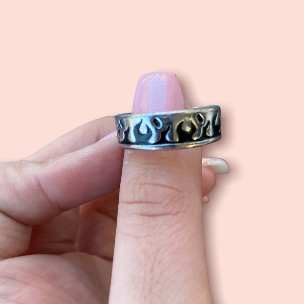 Flame ring - Picture 2 of 2